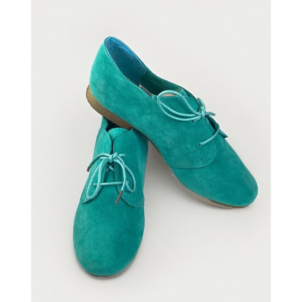 Breckelle’s Sandy-31S Basic Classic Lace Up Flat Oxford Shoe Mint Size 7 NWB